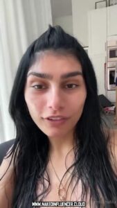 Mia Khalifa Leaked Brown Eyes Huge Breasts Influencer